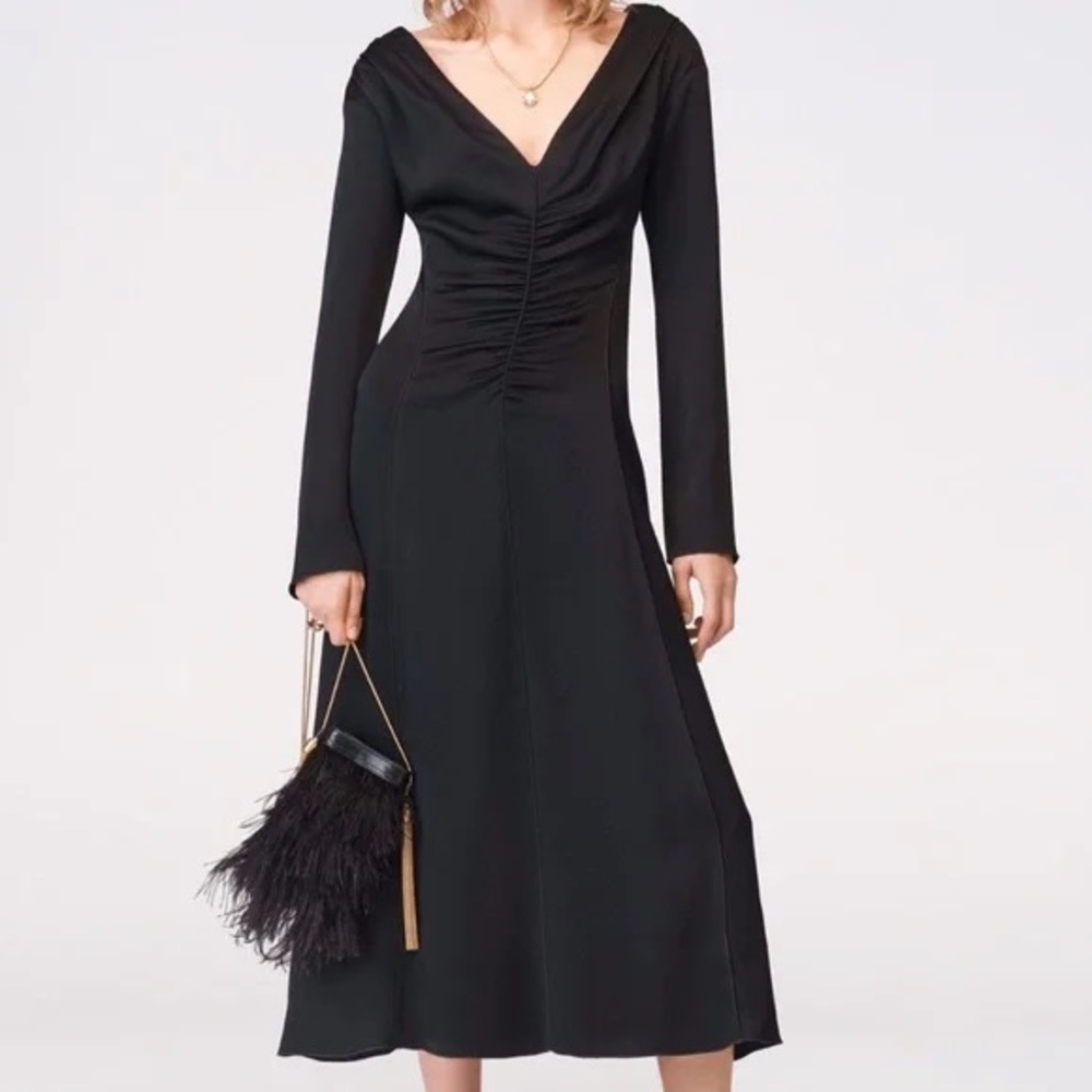 Woman’s Zara Black Long Sleeve Dress